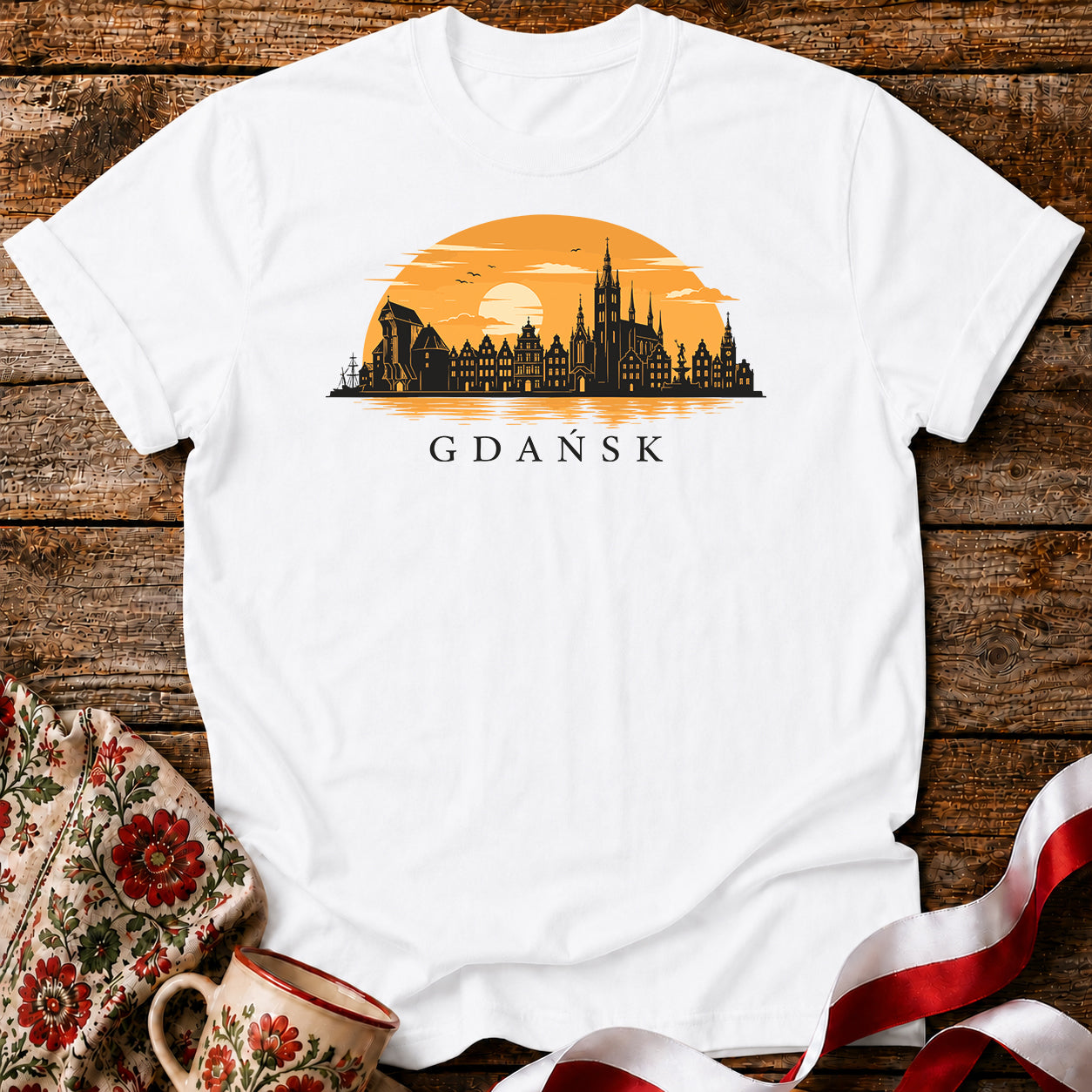 Gdańsk Golden Sunset Polish City Unisex T-Shirt
