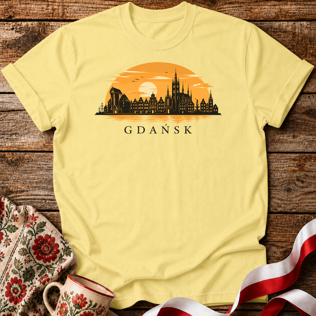 Gdańsk Golden Sunset Polish City Unisex T-Shirt