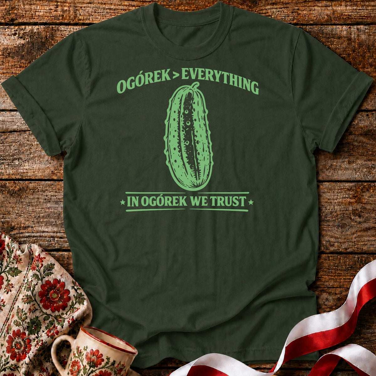 Ogórek Over Everything Unisex T-Shirt