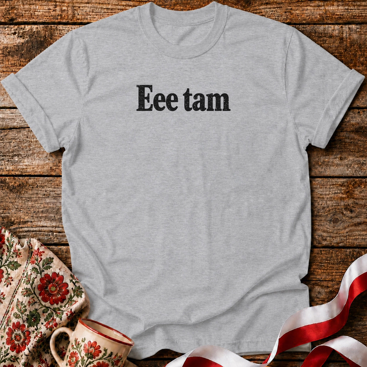 Eee Tam Minimal Unisex T-Shirt
