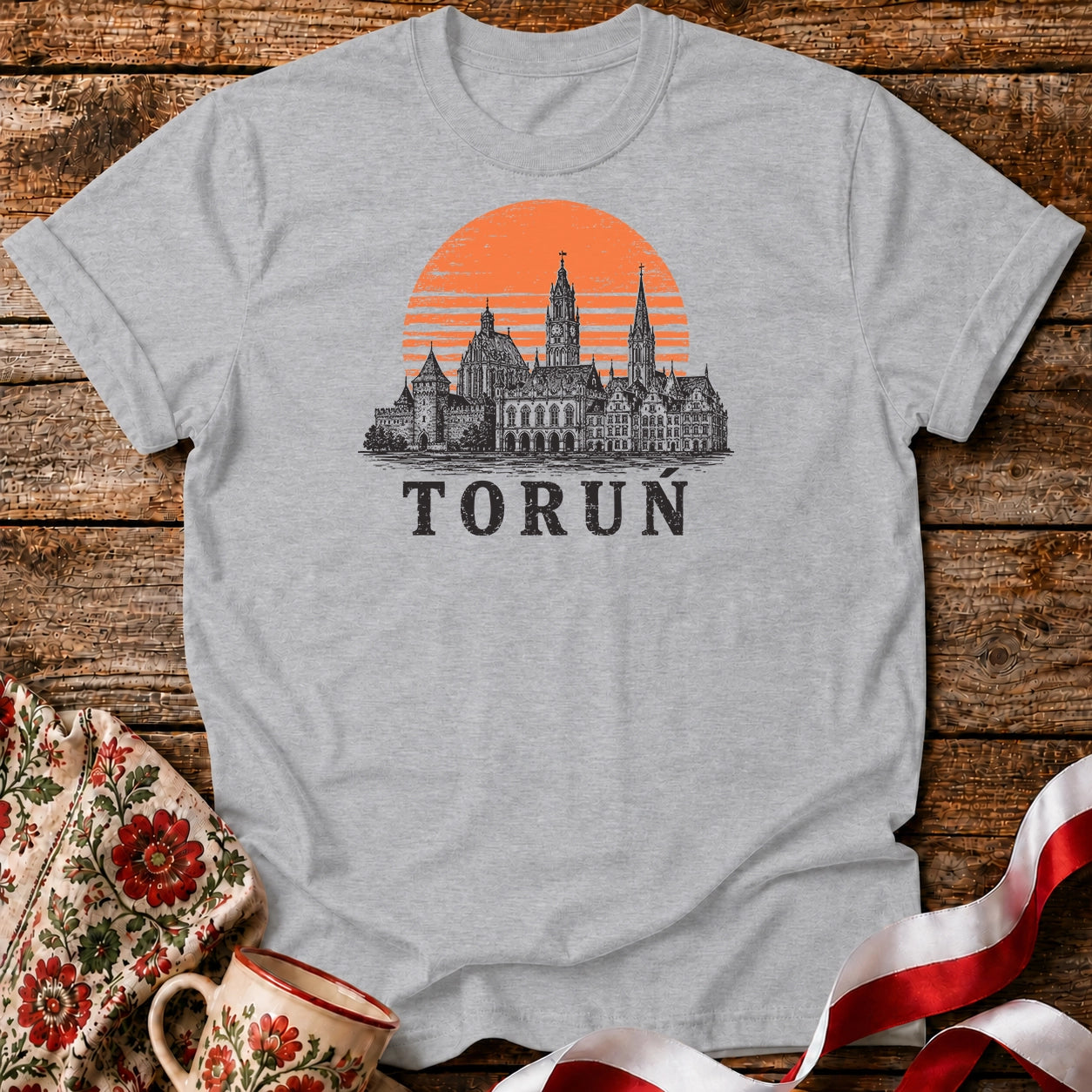 Toruń Sunset Skyline Polish City Unisex T-Shirt