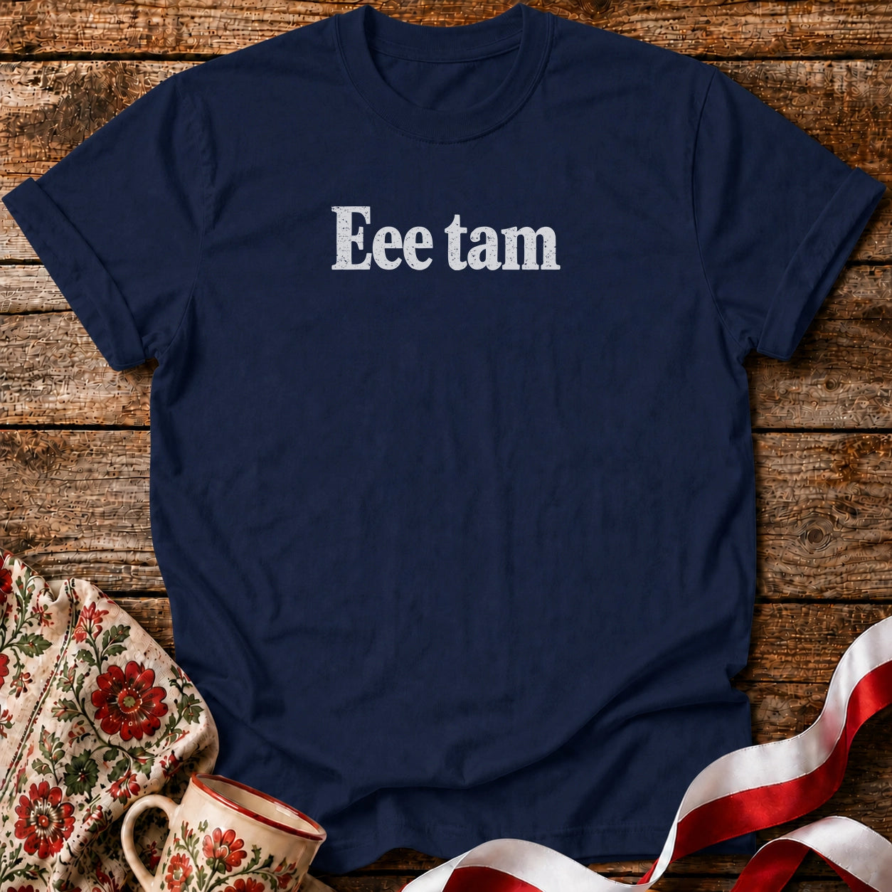 Eee Tam Minimal Unisex T-Shirt