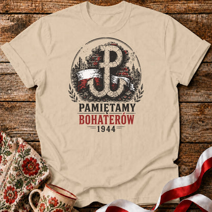 Pamiętamy Bohaterów 1944 Unisex T-Shirt