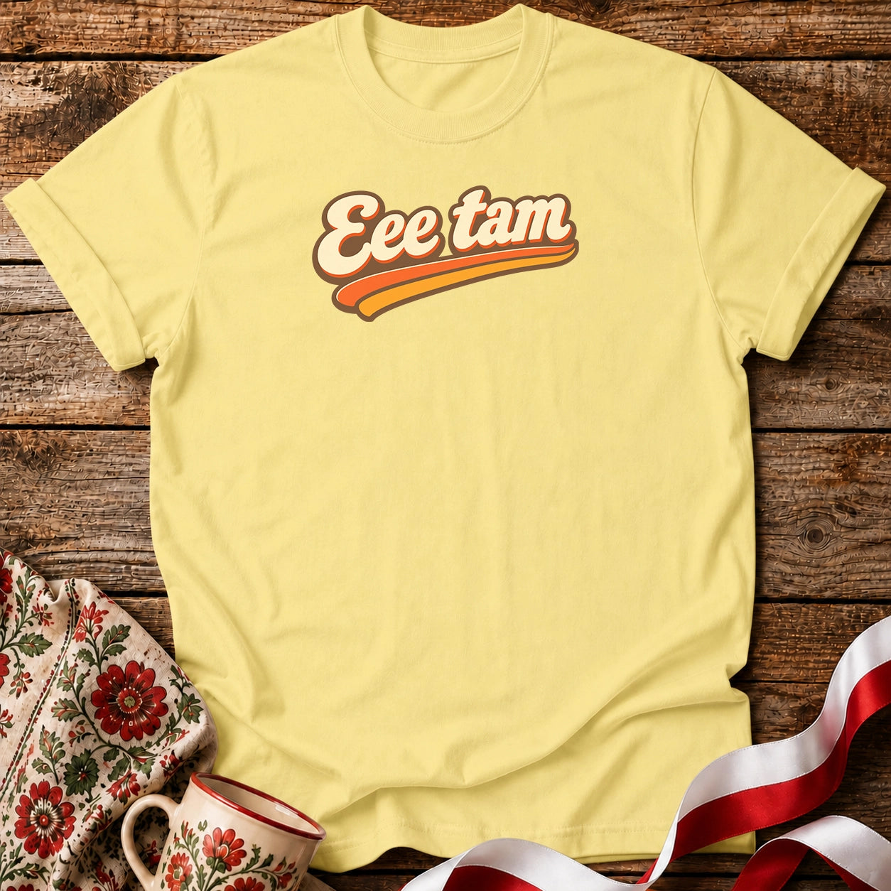 Eee Tam Retro Unisex T-Shirt