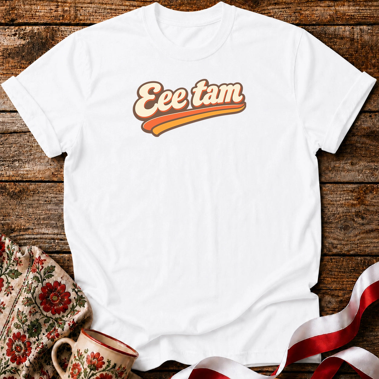 Eee Tam Retro Unisex T-Shirt