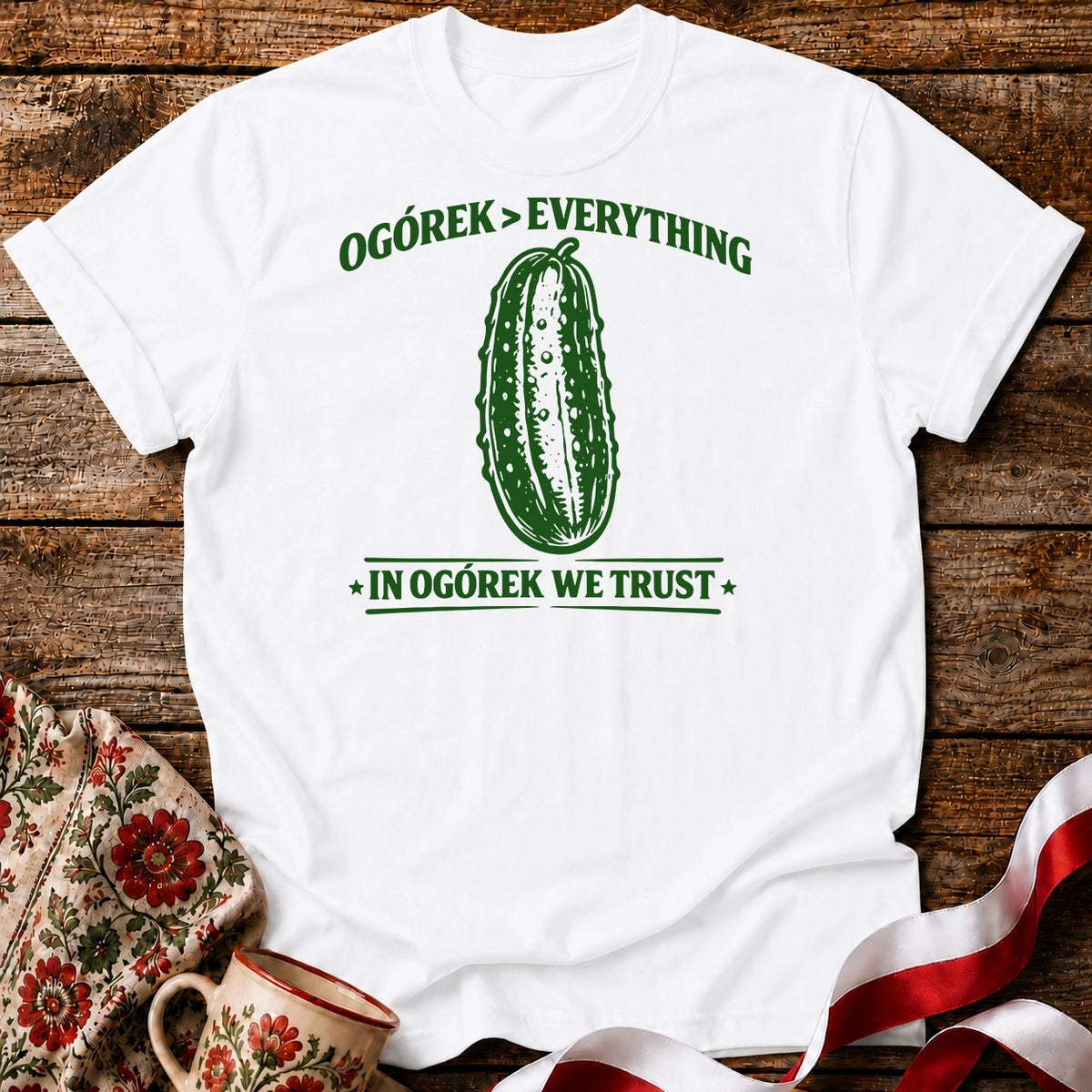 Ogórek Over Everything Unisex T-Shirt